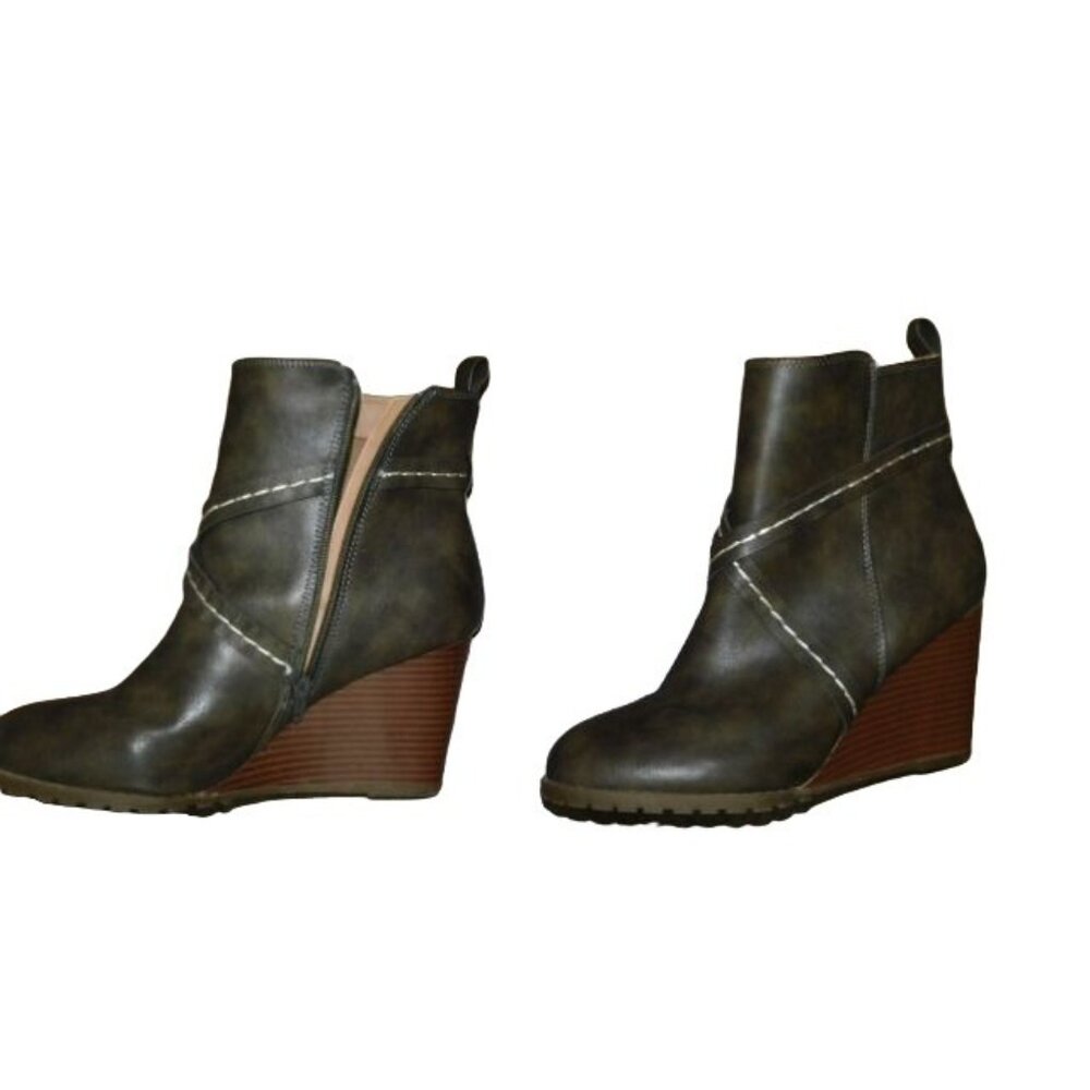 Diba Size 10M Side Zip Wedge Heel Faux Leather Ankle Boots Casual - Picture 3 of 3